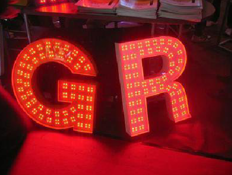 漳州LED发光字常见的安装误区。